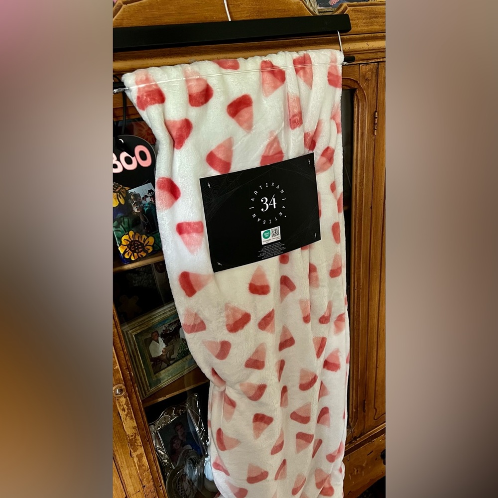 Soft plush pink candy corn Halloween throw